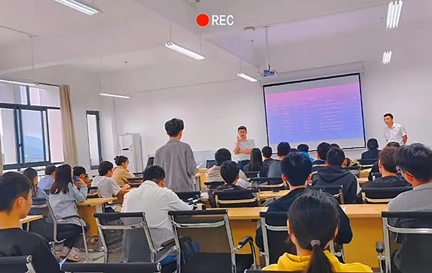 校企合作，提供就業(yè)崗位